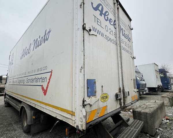 Білий Мерседес Атего, об'ємом двигуна 6.3 л та пробігом 585 тис. км за 23000 $, фото 6 на Automoto.ua