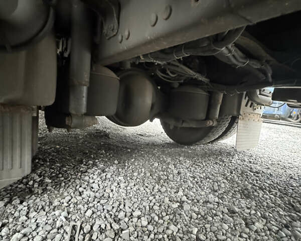 Білий Мерседес Атего, об'ємом двигуна 6.3 л та пробігом 585 тис. км за 23000 $, фото 8 на Automoto.ua