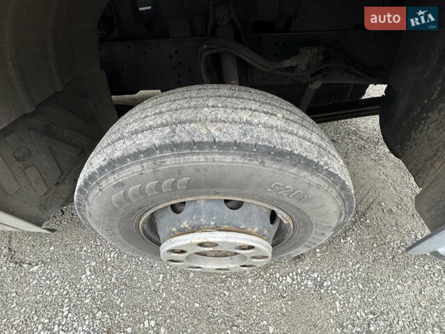 Білий Мерседес Атего, об'ємом двигуна 6.3 л та пробігом 585 тис. км за 23000 $, фото 7 на Automoto.ua