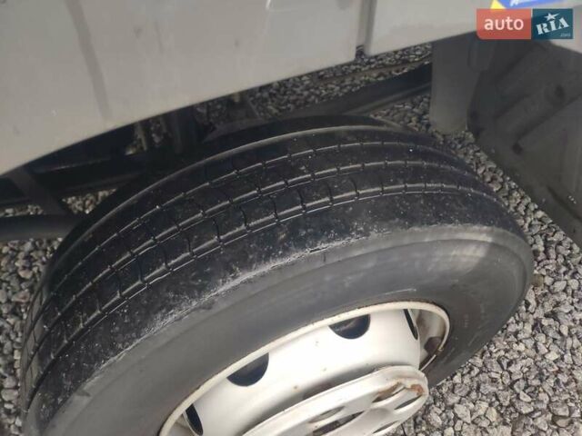 Белый Мерседес Атего, объемом двигателя 4.2 л и пробегом 243 тыс. км за 32500 $, фото 8 на Automoto.ua