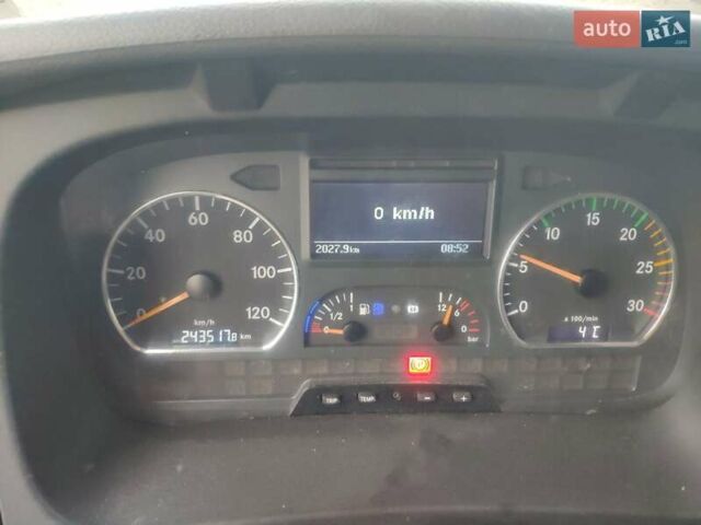 Белый Мерседес Атего, объемом двигателя 4.2 л и пробегом 243 тыс. км за 32500 $, фото 9 на Automoto.ua