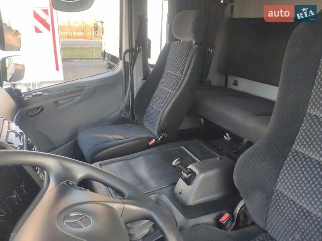 Белый Мерседес Атего, объемом двигателя 0 л и пробегом 346 тыс. км за 39500 $, фото 12 на Automoto.ua