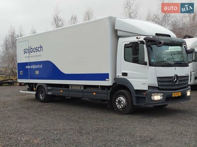 Білий Мерседес Атего, об'ємом двигуна 5.2 л та пробігом 610 тис. км за 33900 $, фото 4 на Automoto.ua