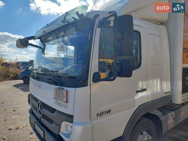 Белый Мерседес Атего, объемом двигателя 0 л и пробегом 370 тыс. км за 34000 $, фото 12 на Automoto.ua