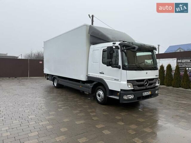 Белый Мерседес Атего, объемом двигателя 4.8 л и пробегом 552 тыс. км за 30150 $, фото 4 на Automoto.ua