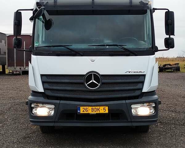 Білий Мерседес Атего, об'ємом двигуна 5.2 л та пробігом 610 тис. км за 33900 $, фото 6 на Automoto.ua