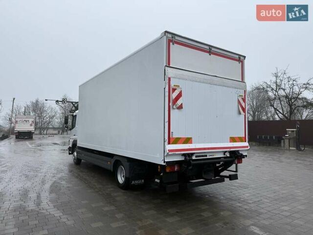 Белый Мерседес Атего, объемом двигателя 4.8 л и пробегом 552 тыс. км за 30150 $, фото 10 на Automoto.ua