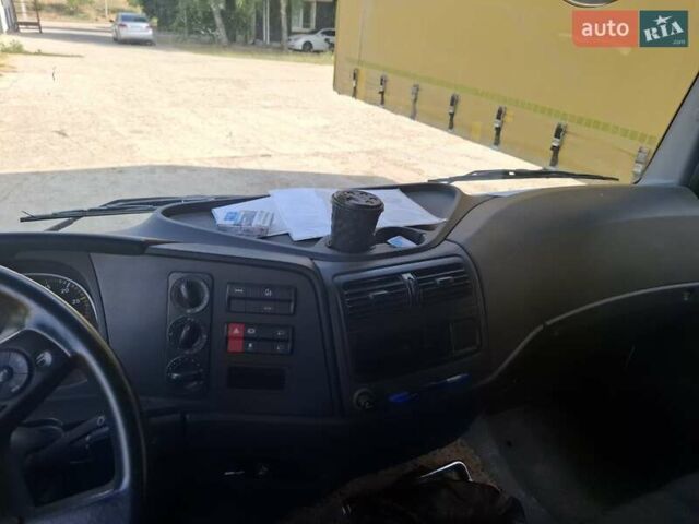 Белый Мерседес Атего, объемом двигателя 5.13 л и пробегом 260 тыс. км за 22000 $, фото 3 на Automoto.ua