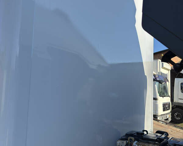 Белый Мерседес Атего, объемом двигателя 5.1 л и пробегом 307 тыс. км за 43700 $, фото 46 на Automoto.ua