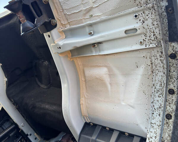 Белый Мерседес Атего, объемом двигателя 5.1 л и пробегом 307 тыс. км за 43700 $, фото 44 на Automoto.ua