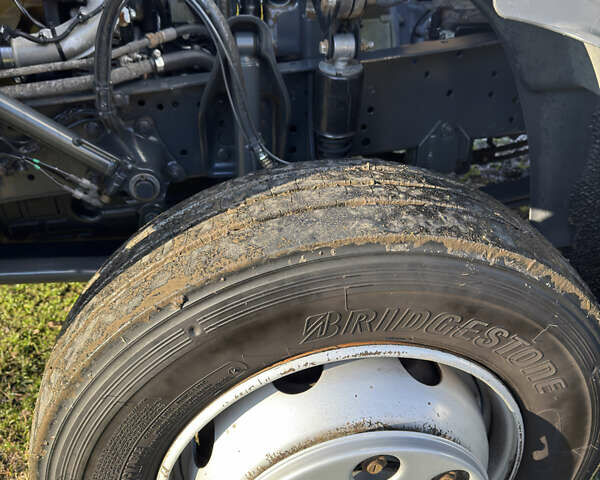 Белый Мерседес Атего, объемом двигателя 5.1 л и пробегом 307 тыс. км за 43700 $, фото 47 на Automoto.ua