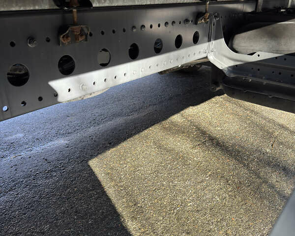 Белый Мерседес Атего, объемом двигателя 5.1 л и пробегом 307 тыс. км за 43700 $, фото 13 на Automoto.ua