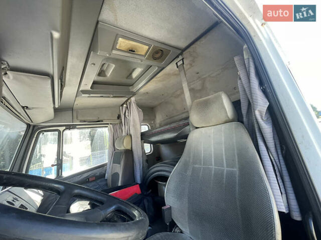 Білий Мерседес Атего, об'ємом двигуна 6 л та пробігом 395 тис. км за 15500 $, фото 3 на Automoto.ua