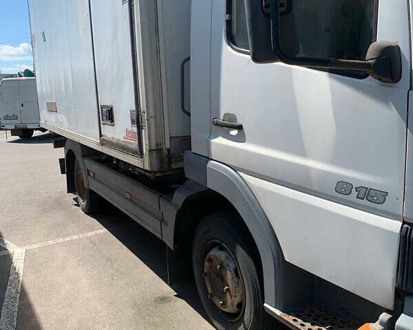 Білий Мерседес Атего, об'ємом двигуна 4.3 л та пробігом 600 тис. км за 12400 $, фото 2 на Automoto.ua