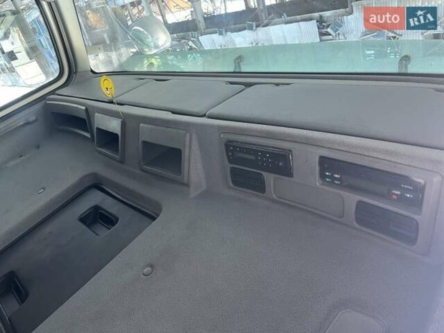 Білий Мерседес Атего, об'ємом двигуна 4.25 л та пробігом 326 тис. км за 21000 $, фото 7 на Automoto.ua