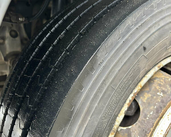 Белый Мерседес Атего, объемом двигателя 0 л и пробегом 501 тыс. км за 18700 $, фото 2 на Automoto.ua