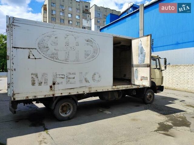 Белый Мерседес Атего, объемом двигателя 6 л и пробегом 612 тыс. км за 5800 $, фото 6 на Automoto.ua