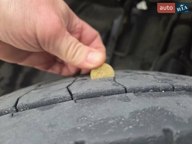 Белый Мерседес Атего, объемом двигателя 4.3 л и пробегом 600 тыс. км за 9500 $, фото 9 на Automoto.ua