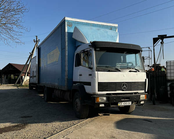 Белый Мерседес Атего, объемом двигателя 5.96 л и пробегом 200 тыс. км за 10200 $, фото 1 на Automoto.ua