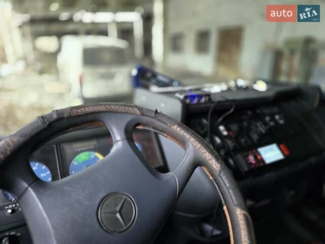 Белый Мерседес Атего, объемом двигателя 4.25 л и пробегом 700 тыс. км за 11000 $, фото 2 на Automoto.ua