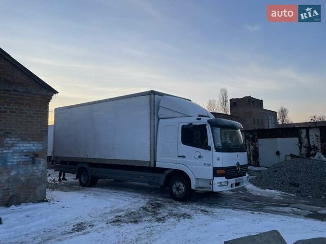 Білий Мерседес Атего, об'ємом двигуна 4.25 л та пробігом 9 тис. км за 14000 $, фото 11 на Automoto.ua