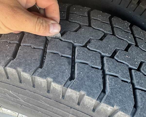 Белый Мерседес Атего, объемом двигателя 4.25 л и пробегом 540 тыс. км за 19500 $, фото 19 на Automoto.ua