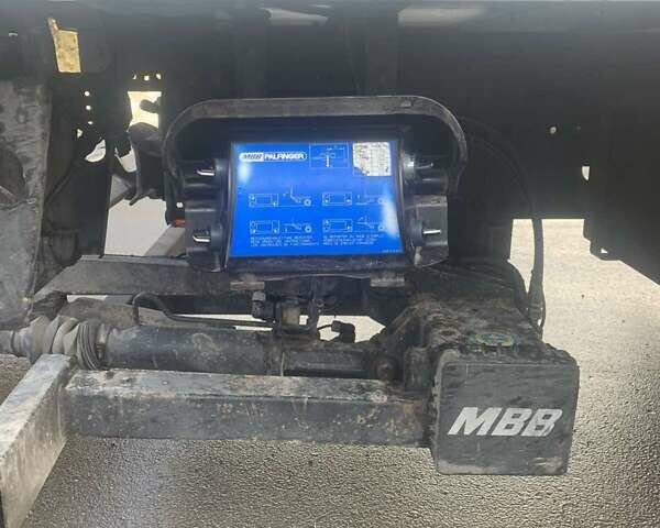 Белый Мерседес Атего, объемом двигателя 4.2 л и пробегом 690 тыс. км за 26900 $, фото 43 на Automoto.ua