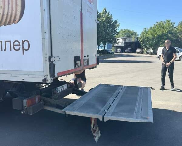 Белый Мерседес Атего, объемом двигателя 4.25 л и пробегом 540 тыс. км за 19500 $, фото 7 на Automoto.ua