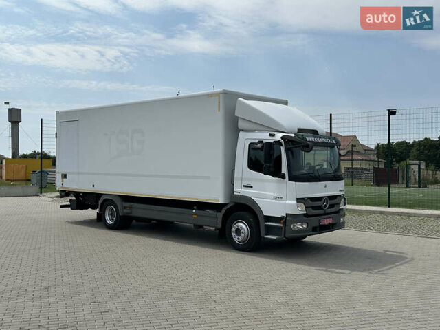 Білий Мерседес Атего, об'ємом двигуна 4.3 л та пробігом 450 тис. км за 32500 $, фото 13 на Automoto.ua