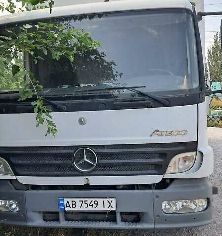 Білий Мерседес Атего, об'ємом двигуна 0 л та пробігом 418 тис. км за 34000 $, фото 1 на Automoto.ua