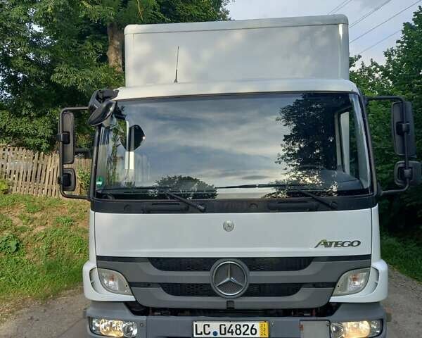 Білий Мерседес Атего, об'ємом двигуна 4.3 л та пробігом 441 тис. км за 24300 $, фото 4 на Automoto.ua