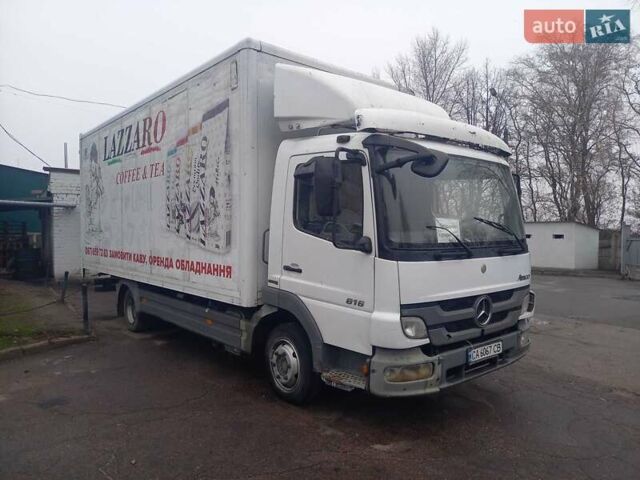 Білий Мерседес Атего, об'ємом двигуна 4.25 л та пробігом 351 тис. км за 13000 $, фото 22 на Automoto.ua