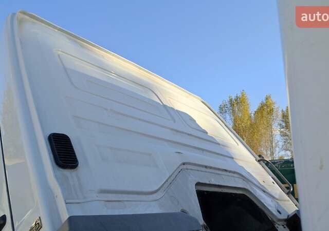Белый Мерседес Атего, объемом двигателя 4.3 л и пробегом 305 тыс. км за 21500 $, фото 25 на Automoto.ua