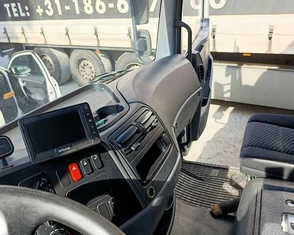 Білий Мерседес Атего, об'ємом двигуна 4.6 л та пробігом 550 тис. км за 30000 $, фото 3 на Automoto.ua