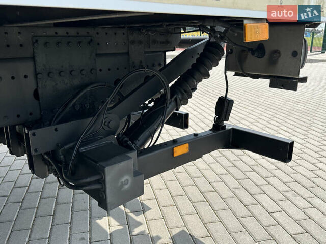 Білий Мерседес Атего, об'ємом двигуна 4.3 л та пробігом 450 тис. км за 32500 $, фото 26 на Automoto.ua