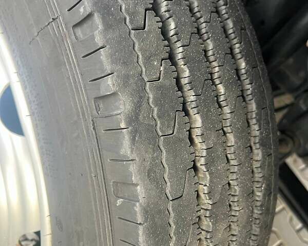 Белый Мерседес Атего, объемом двигателя 4.25 л и пробегом 352 тыс. км за 37000 $, фото 23 на Automoto.ua