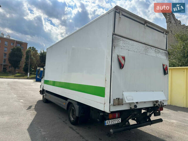 Білий Мерседес Атего, об'ємом двигуна 4.25 л та пробігом 620 тис. км за 26500 $, фото 8 на Automoto.ua
