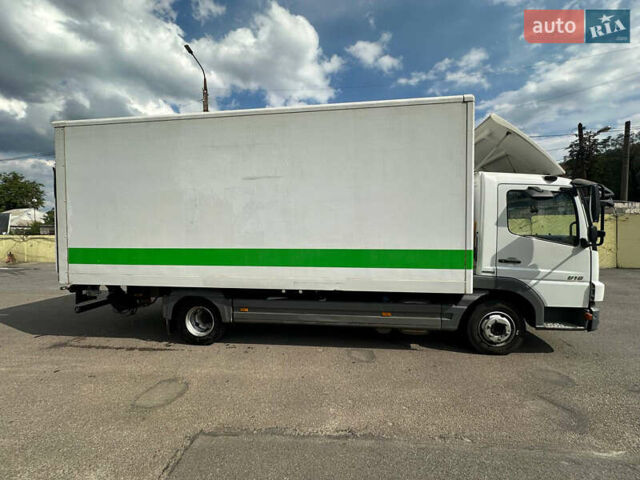 Білий Мерседес Атего, об'ємом двигуна 4.25 л та пробігом 620 тис. км за 26500 $, фото 9 на Automoto.ua