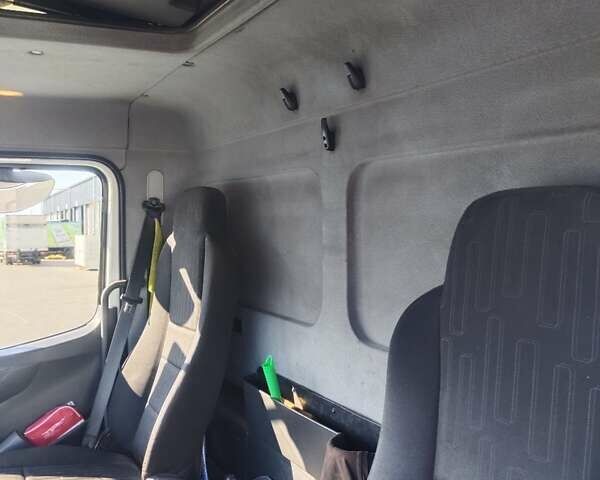 Белый Мерседес Атего, объемом двигателя 5.13 л и пробегом 485 тыс. км за 27000 $, фото 7 на Automoto.ua