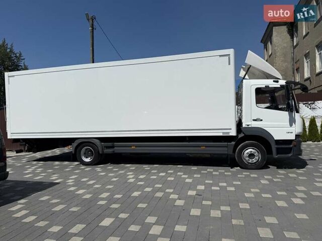 Білий Мерседес Атего, об'ємом двигуна 5.2 л та пробігом 271 тис. км за 41850 $, фото 4 на Automoto.ua