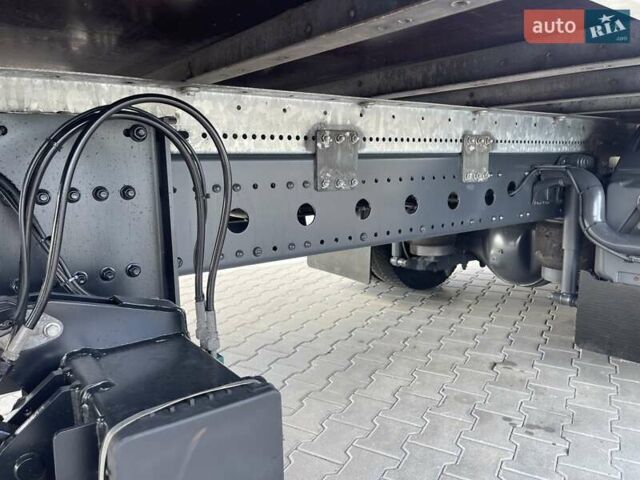 Белый Мерседес Атего, объемом двигателя 5.1 л и пробегом 250 тыс. км за 57500 $, фото 18 на Automoto.ua