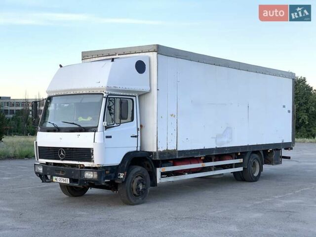 Білий Мерседес Атего, об'ємом двигуна 5.96 л та пробігом 250 тис. км за 9500 $, фото 2 на Automoto.ua