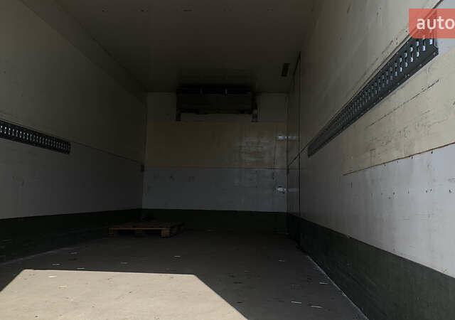 Белый Мерседес Атего, объемом двигателя 4.3 л и пробегом 682 тыс. км за 16500 $, фото 3 на Automoto.ua