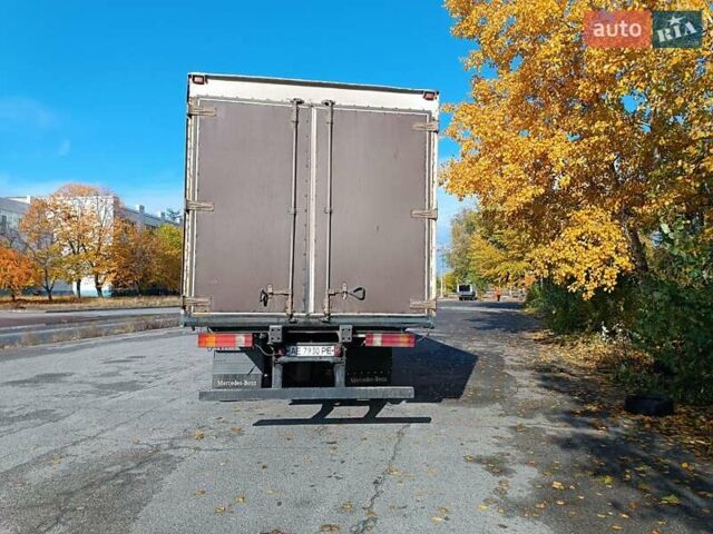Мерседес Атего 2000 в Днепре (Днепропетровске) на Automoto.ua Белый Мерседес Атего, объемом двигателя 6.37 л и пробегом 1 тыс. км за 15000 $, фото 1 на Automoto.ua