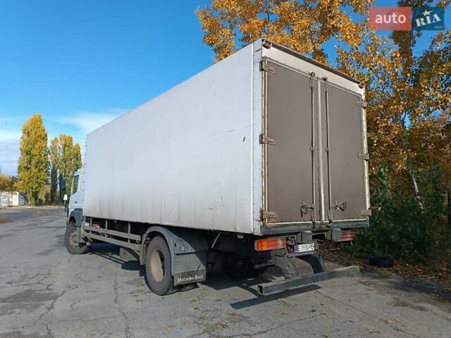 Мерседес Атего 2000 в Днепре (Днепропетровске) на Automoto.ua Белый Мерседес Атего, объемом двигателя 6.37 л и пробегом 1 тыс. км за 15000 $, фото 6 на Automoto.ua