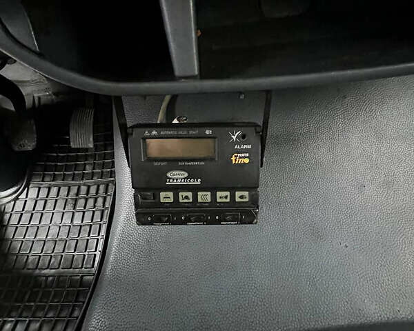 Белый Мерседес Атего, объемом двигателя 4.25 л и пробегом 417 тыс. км за 13500 $, фото 12 на Automoto.ua