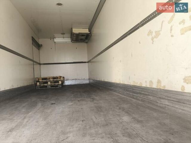 Білий Мерседес Атего, об'ємом двигуна 6.4 л та пробігом 665 тис. км за 22000 $, фото 7 на Automoto.ua