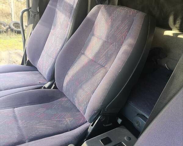 Білий Мерседес Атего, об'ємом двигуна 6.4 л та пробігом 665 тис. км за 22000 $, фото 16 на Automoto.ua