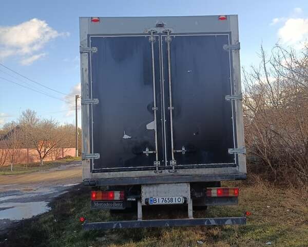 Белый Мерседес Атего, объемом двигателя 6.4 л и пробегом 760 тыс. км за 21000 $, фото 4 на Automoto.ua