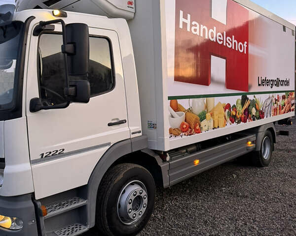 Білий Мерседес Атего, об'ємом двигуна 4.3 л та пробігом 270 тис. км за 37500 $, фото 8 на Automoto.ua